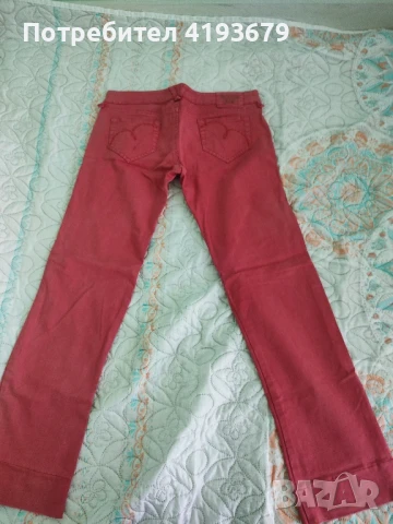 Страхотни розови дънки Bershka- 13 лв, снимка 3 - Дънки - 50544620