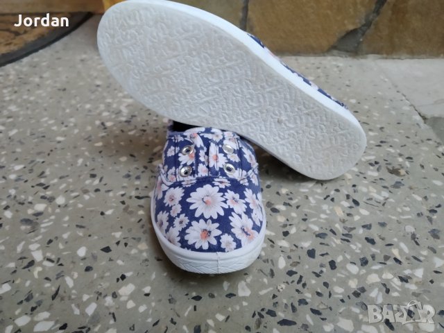 Детски обувки тип еспадрили Kylie Crazy №31 за момиче + подарък гуменки, снимка 14 - Детски обувки - 30275508