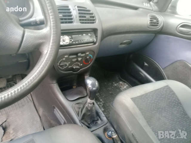 Продавам Пежо 206 1,4Бензин, снимка 5 - Автомобили и джипове - 52558249