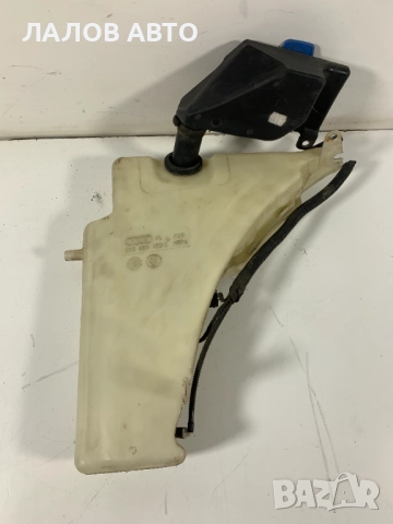 Казанче течност чистачки Ауди А5 kazanche chistachki Audi A5 (07-16)г. 8T2955463B 8T0955453C , снимка 4 - Части - 51443750