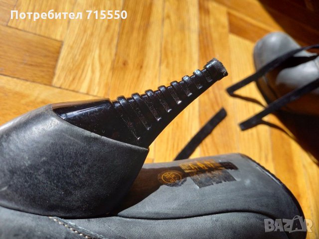 Дамски обувки Feud 38 номер с авангарден ток , снимка 3 - Дамски обувки на ток - 31983701
