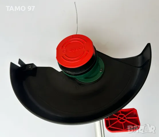 BOSCH UniversalGrassCut 18V-26 - Нов Акумулаторен тример 2024г., снимка 4 - Градинска техника - 48292427