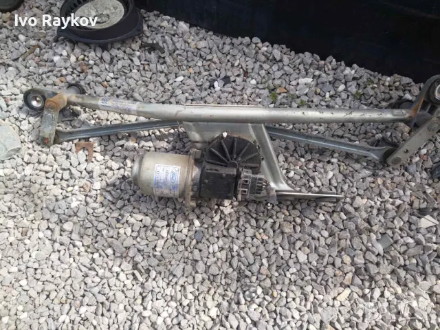 Моторче чистачки и механизъм за 8T16-17504-AB