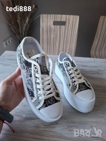 нови, снимка 2 - Кецове - 51850480