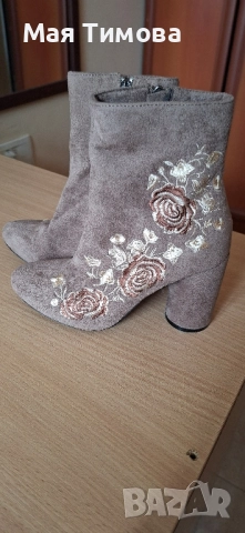 Дамски боти