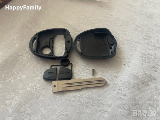 Mitsubishi Мицубиши Кутийка за ключ с 3 бутона и острие Лансер Lancer Evo Colt Колт Outlander, снимка 2 - Части - 51463474