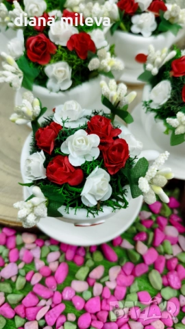 Сладурски чашки с нежни цветлета в бяло и червено!, снимка 10 - Декорация за дома - 51925312