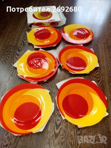 Нов комплект от 6бр. плоски чинии Rainbow 26см., снимка 4 - Чинии - 51308880