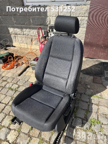 Продавам предни седалки за Ауди А4, снимка 5 - Аксесоари и консумативи - 54095436
