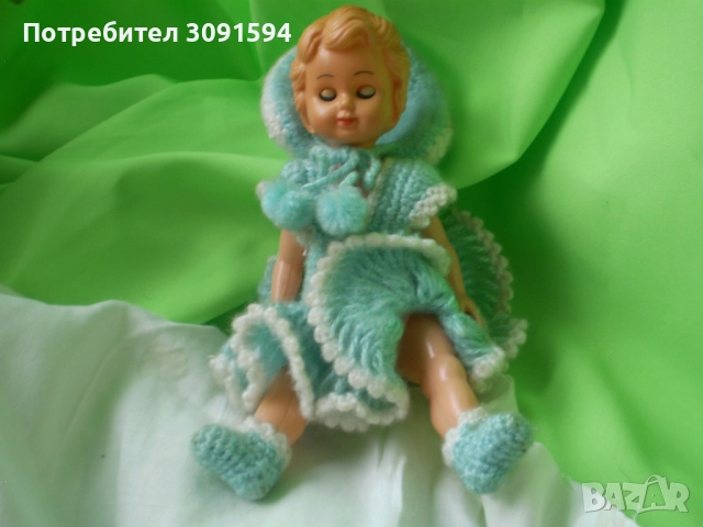 Винтидж кукла целулит подв        Кукла с движещ  ръце и крака мигащи сини очи произведена в Италия , снимка 5 - Колекции - 51735903