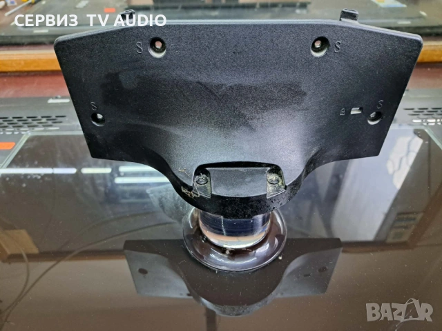 Стойка за  TV SAMSUNG UE46D5700, снимка 2 - Стойки, 3D очила, аксесоари - 53230685