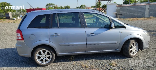 Опел Зафира 1,7 дизел, снимка 5 - Автомобили и джипове - 50581066