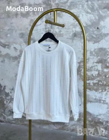 Блуза с камъчета 