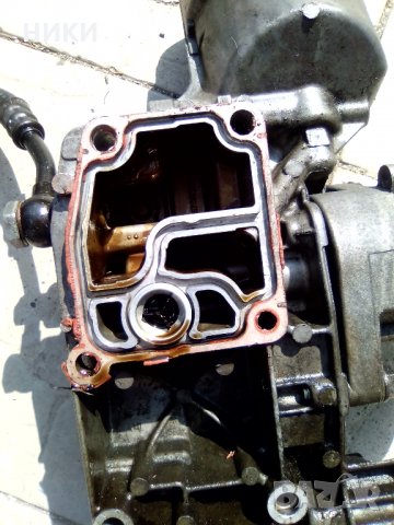 тяло за маслен филтър за БМВ, снимка 6 - Части - 30091921