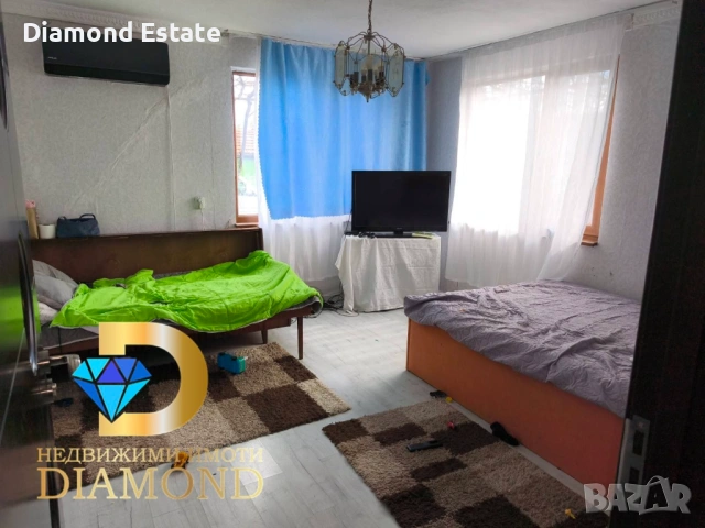 Къща с два гаража в град Гълъбово, снимка 16 - Къщи - 54135189