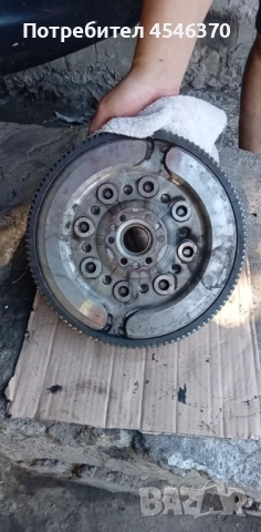 Демпферен маховик за Мазда 3 1.6HDI 109k.с 2007г, снимка 3 - Части - 51432119