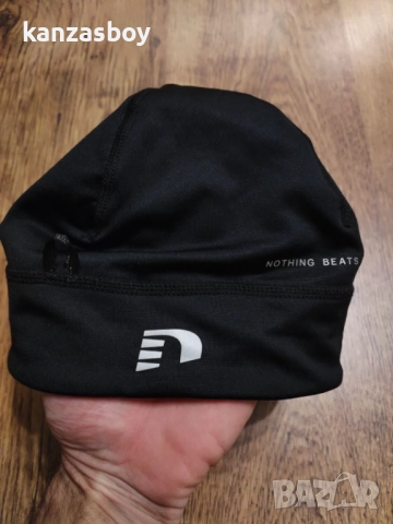 Newline - страхотна спортна шапка КАТО НОВА , снимка 3 - Шапки - 52828517