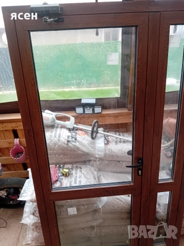 Продавам алуминиева врата цвят орех термо , снимка 2 - Входни врати - 52593004