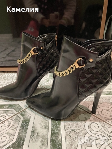 Обувки на ток, снимка 2 - Дамски обувки на ток - 52393265