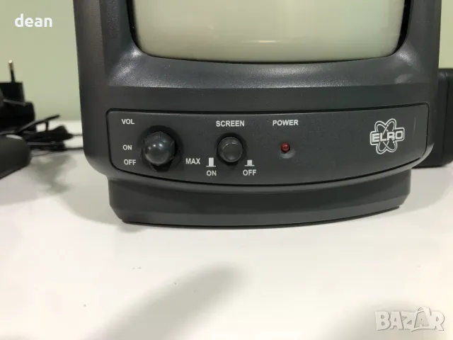 Монитор с две безжични Security камери, снимка 3 - Комплекти за видеонаблюдение - 49907149