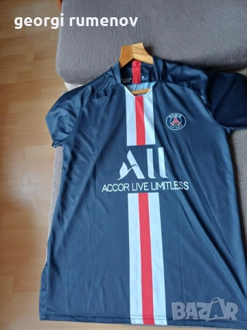 Тениска на ПСЖ Мбапе 