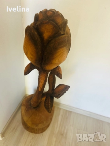 Роза от дърво