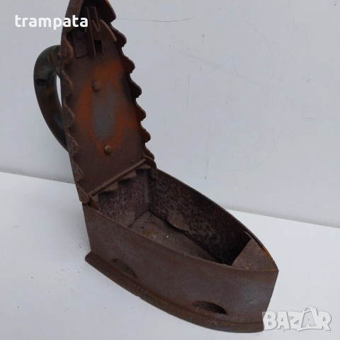 НАЙ ДОБРАТА ОФЕРТА Стара ютия на въглища, снимка 4 - Антикварни и старинни предмети - 52637642