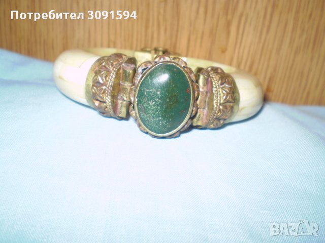 Ретро Гривна От Кост С Месингов Обков, снимка 6 - Гривни - 35595504