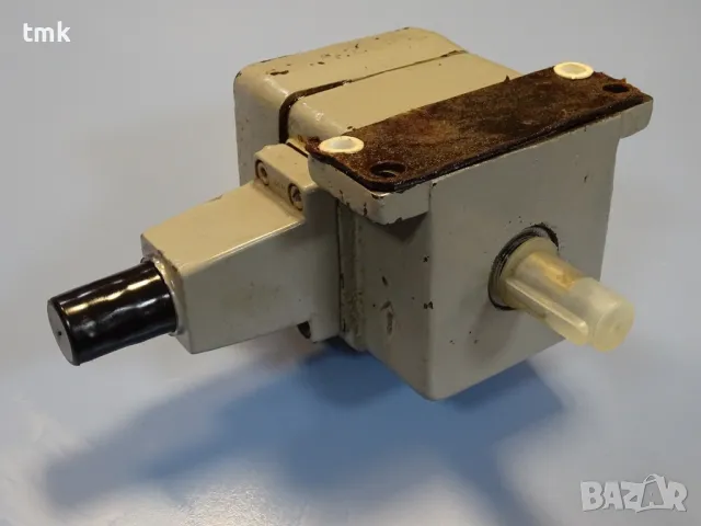 Хидравлична помпа WADOWICE PV6V3-30/24R8MC25A1 Hydraulic pump, снимка 5 - Резервни части за машини - 47861667