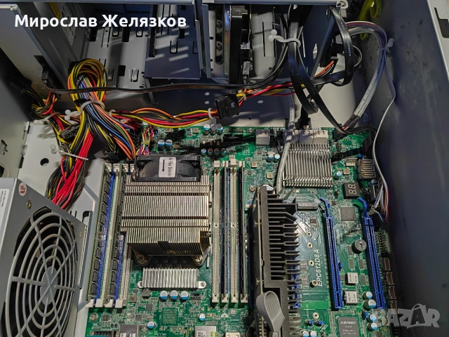 Компютър (сървър) , снимка 4 - Работни компютри - 51608834