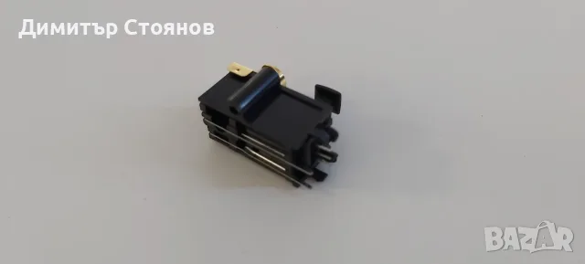 Гнездо RCA (чинч) женско за платка + оптично гнездо, снимка 2 - Други - 55811259