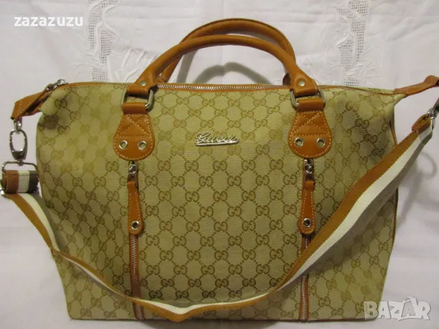 ГОЛЯМА ДАМСКА ЧАНТА с две къси и една дълга дръжка