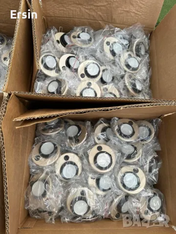 Спот лампи DOMETiC за вграждане с копче 12V  (Чисто нови) (имам налични много бройки) 