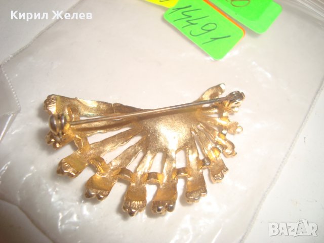 РЕТРО ПОЗЛАТЕНА БРОШКА с БОХЕМСКИ КРИСТАЛИ 14491, снимка 7 - Други - 30469052