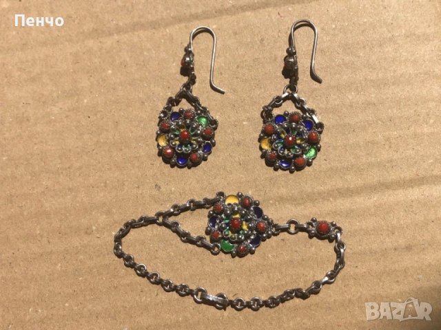 стар сребърен комплект с емайл и корали - обеци с гривна, снимка 1