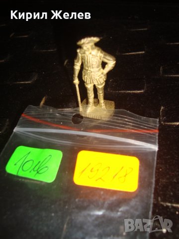 МУСКЕТАР СТАРО БРОНЗОВО ВОЙНИЧЕ КИНДЕР РЯДКО 19218, снимка 3 - Колекции - 31358824