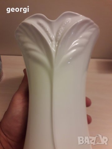 Немска порцеланова ваза, снимка 3 - Вази - 34284739
