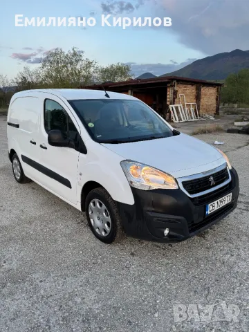 Peugeot Partner 1.6* 2016* EURO 6* НАВИГАЦИЯ * 132 300, снимка 3 - Автомобили и джипове - 50064476