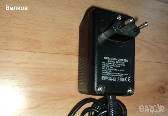 Джойстик за стара електронна игра и Зарядно за батерии 6V, снимка 2 - Други игри и конзоли - 54150617