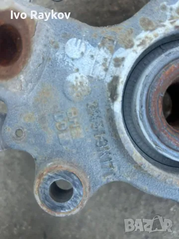 Макферсони за Volvo V50, снимка 2 - Части - 48936543