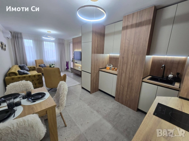 Тристаен апартамент, снимка 2 - Апартаменти - 53995226