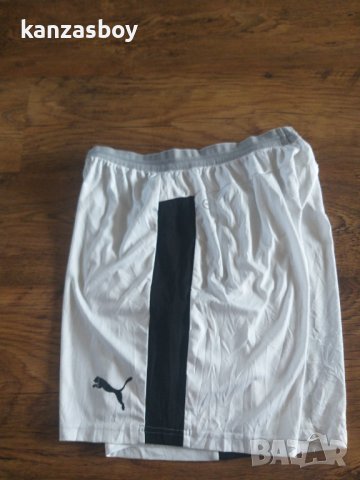 puma - страхотни футболни шорти УМАЛЕНИ, снимка 4 - Спортни дрехи, екипи - 36794872