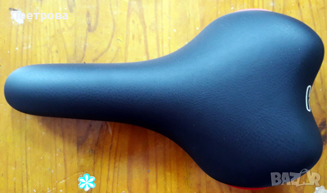 Качествена оригинална седалка и ръкохватки за велосипед., снимка 1
