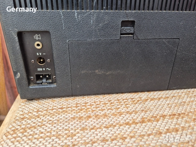 rcc mark 2 немско ретро радио касетофон, снимка 9 - Антикварни и старинни предмети - 51912320