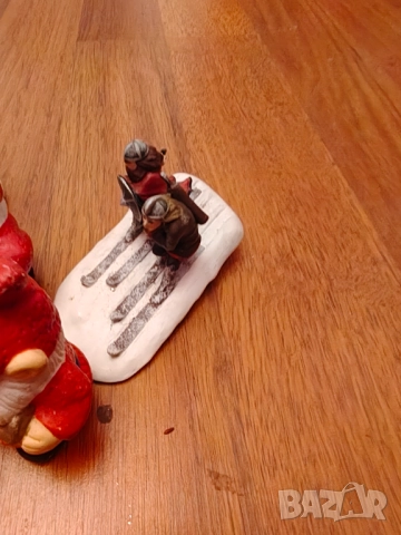 Норвежки коледни керамични фигури , снимка 5 - Декорация за дома - 52495866