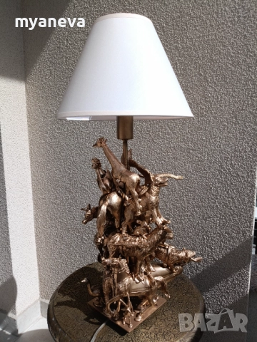 Лампа ​"Единство" , символ на хармонията между човека и животните. , снимка 9 - Настолни лампи - 52712644