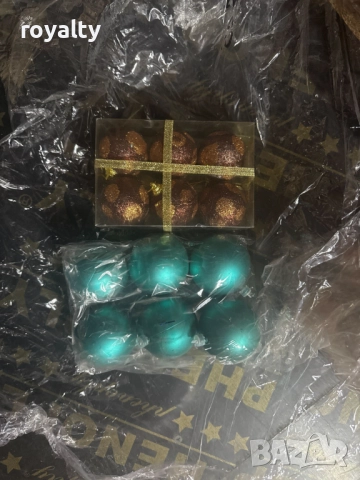 Комплект перлени коледни топки – 6 броя в различни цветове + подарък 6бр златисто блестящи топки, снимка 2 - Декорация за дома - 52249434