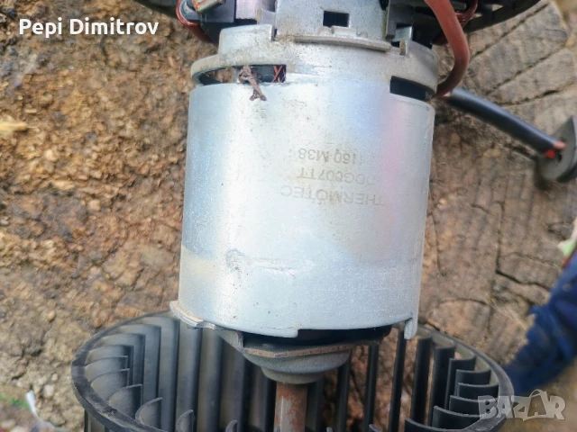 Моторче парно Ford Escort VII Estate (01.1995 - 02.1999)Форд ескорт 7, снимка 4 - Части - 50574008