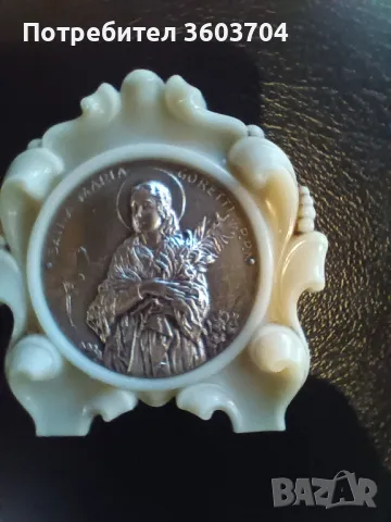 религиозни медальони, снимка 4 - Колиета, медальони, синджири - 49670636