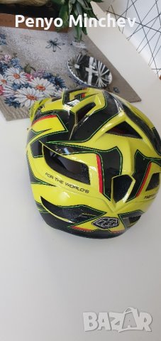 Каска  Troy Lee "М", снимка 2 - Аксесоари за велосипеди - 44493859